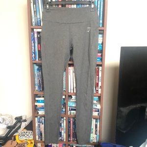 GymShark Heather Gray Side Pockets Leggings Sz S